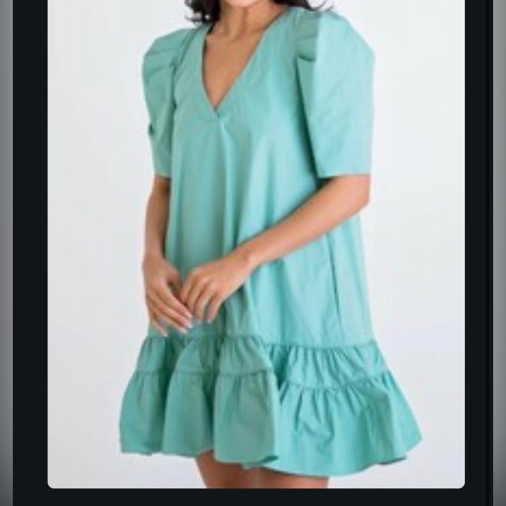 NWT, poplin vneck dress